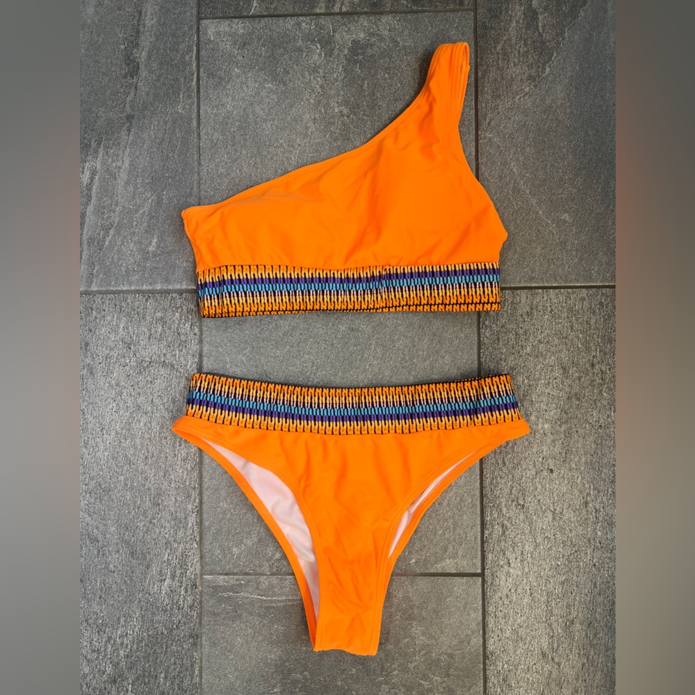 SHEIN Orange One-Shoulder Bikini